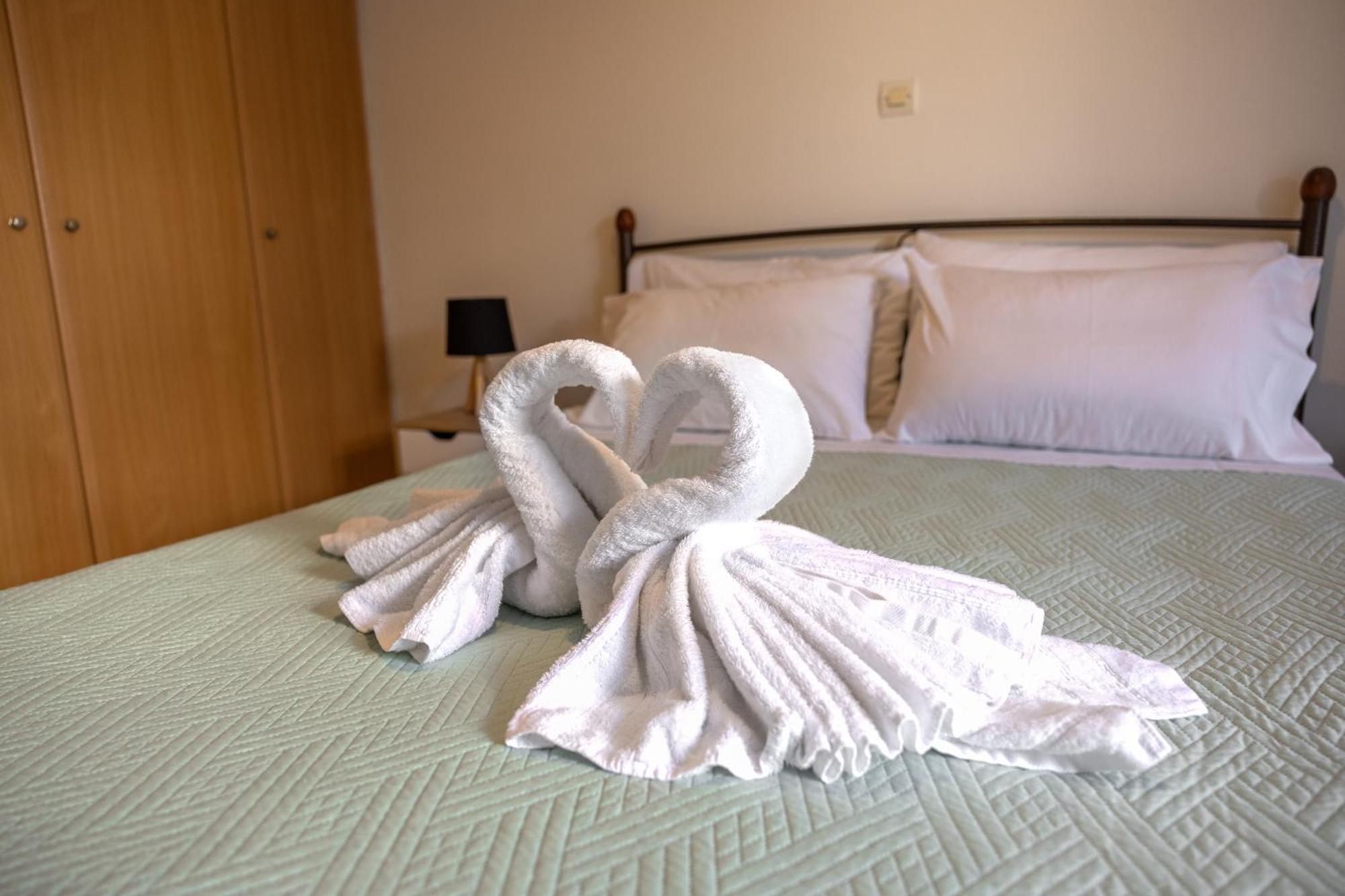 Pavlos Apartments Argostoli  Eksteriør bilde