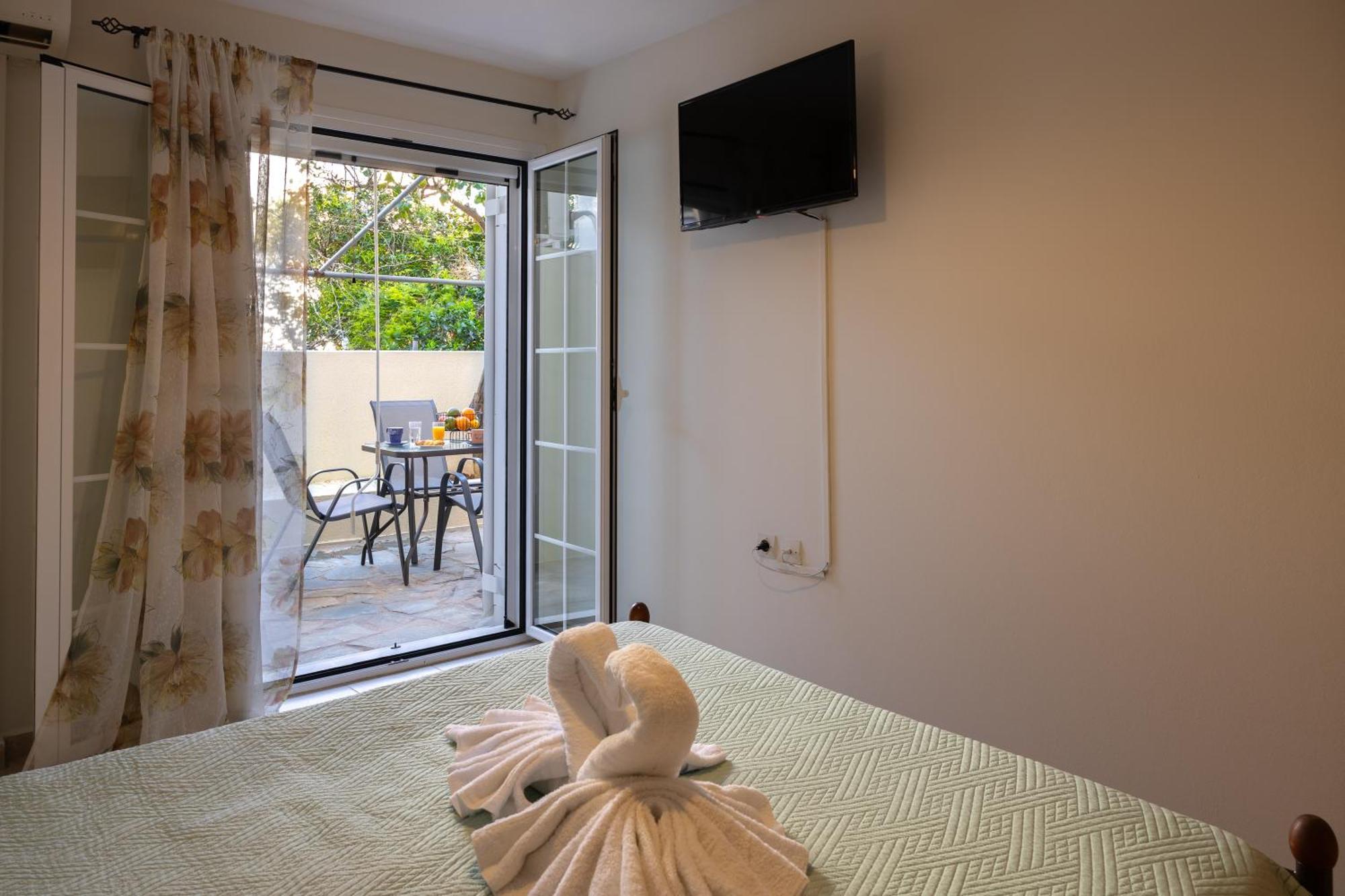 Pavlos Apartments Argostoli  Eksteriør bilde