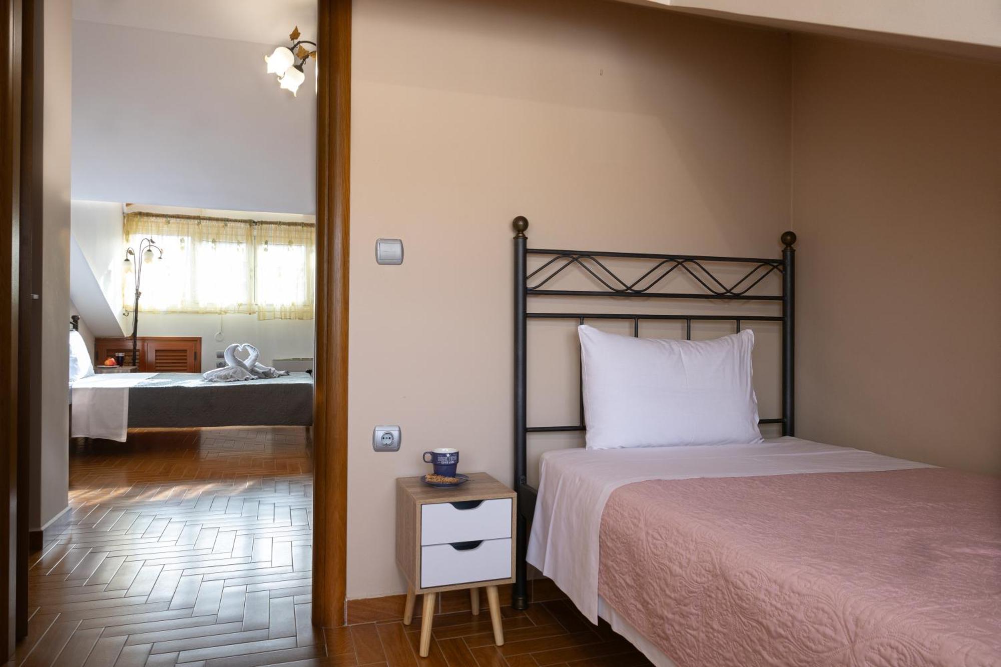 Pavlos Apartments Argostoli  Eksteriør bilde